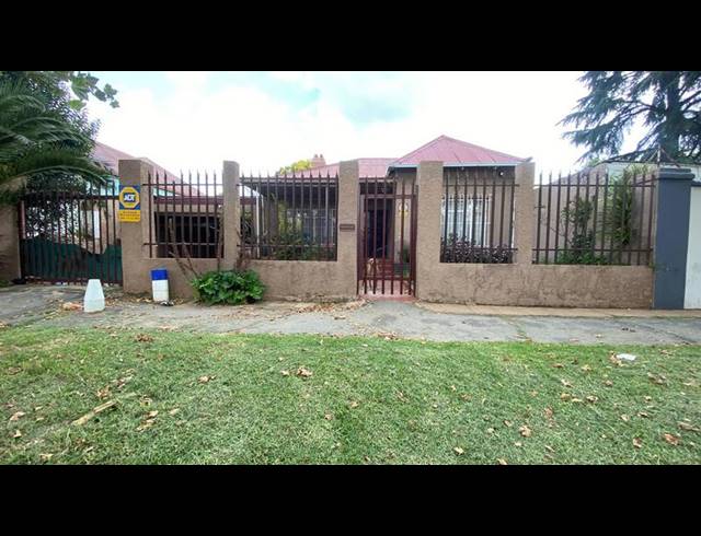 4 BEDROOM HOUSE FOR SALE IN TURFFONTEIN